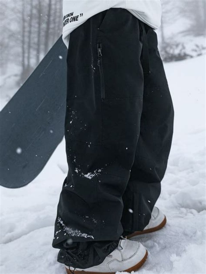 Baggy Snowboard Pants: The Ultimate Guide to Style and Performance