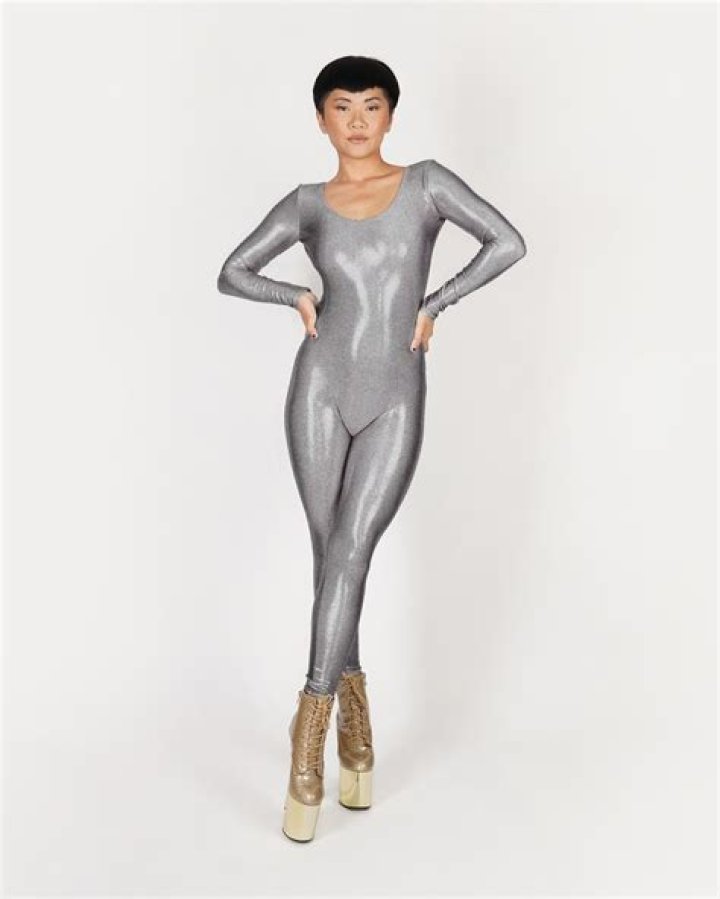 Burberry Catsuit: The Ultimate Fashion Statement for Modern Women