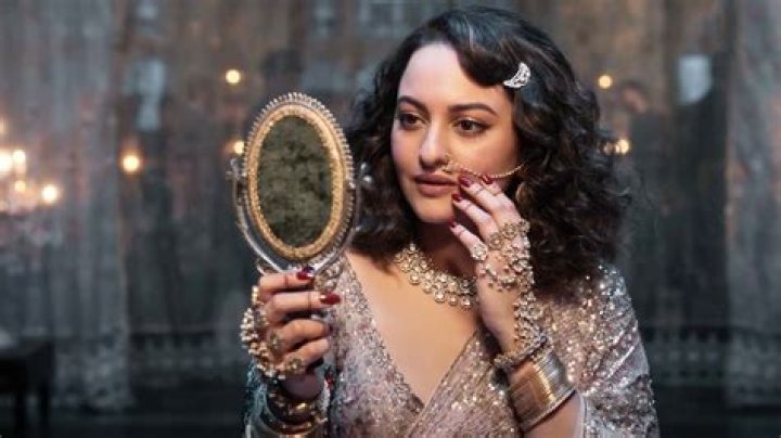 Exploring the Life and Career of Sonakshi Sinha: A Bollywood Star
