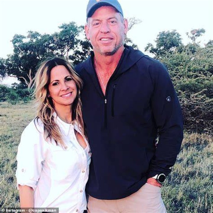 Is Troy Aikman Married? Uncovering the Personal Life of the NFL Legend