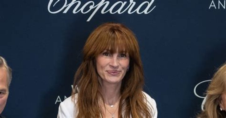 Julia Roberts Haircut 2023: The Iconic Styles Making Waves