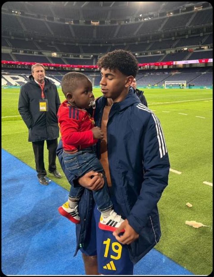 Lamine Yamal Siblings Names: A Deep Dive into the Young Football Prodigy’s Family