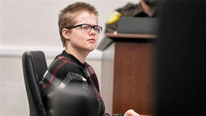 Payton Leutner: A Rising Star in the Digital Age