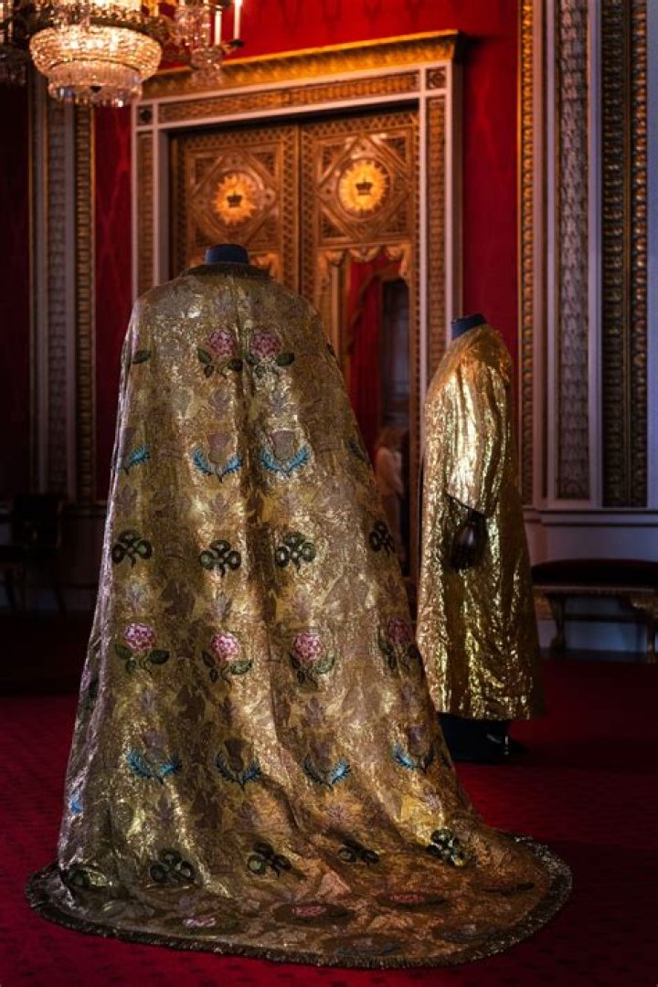 Princess Charlotte's Coronation Dress: A Stylish Tribute to Royal Heritage