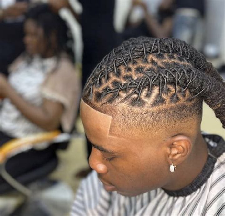 Short Dread Styles for Men: A Comprehensive Guide